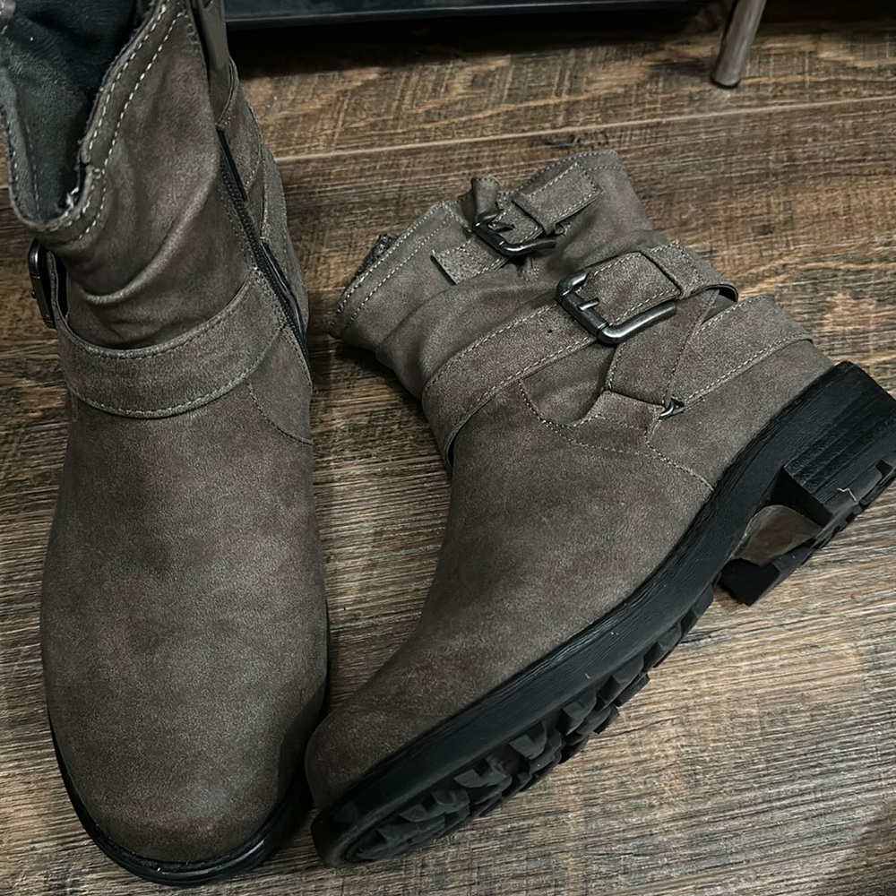 Torrid Buckle Taupe Moto Boot 8.5ww